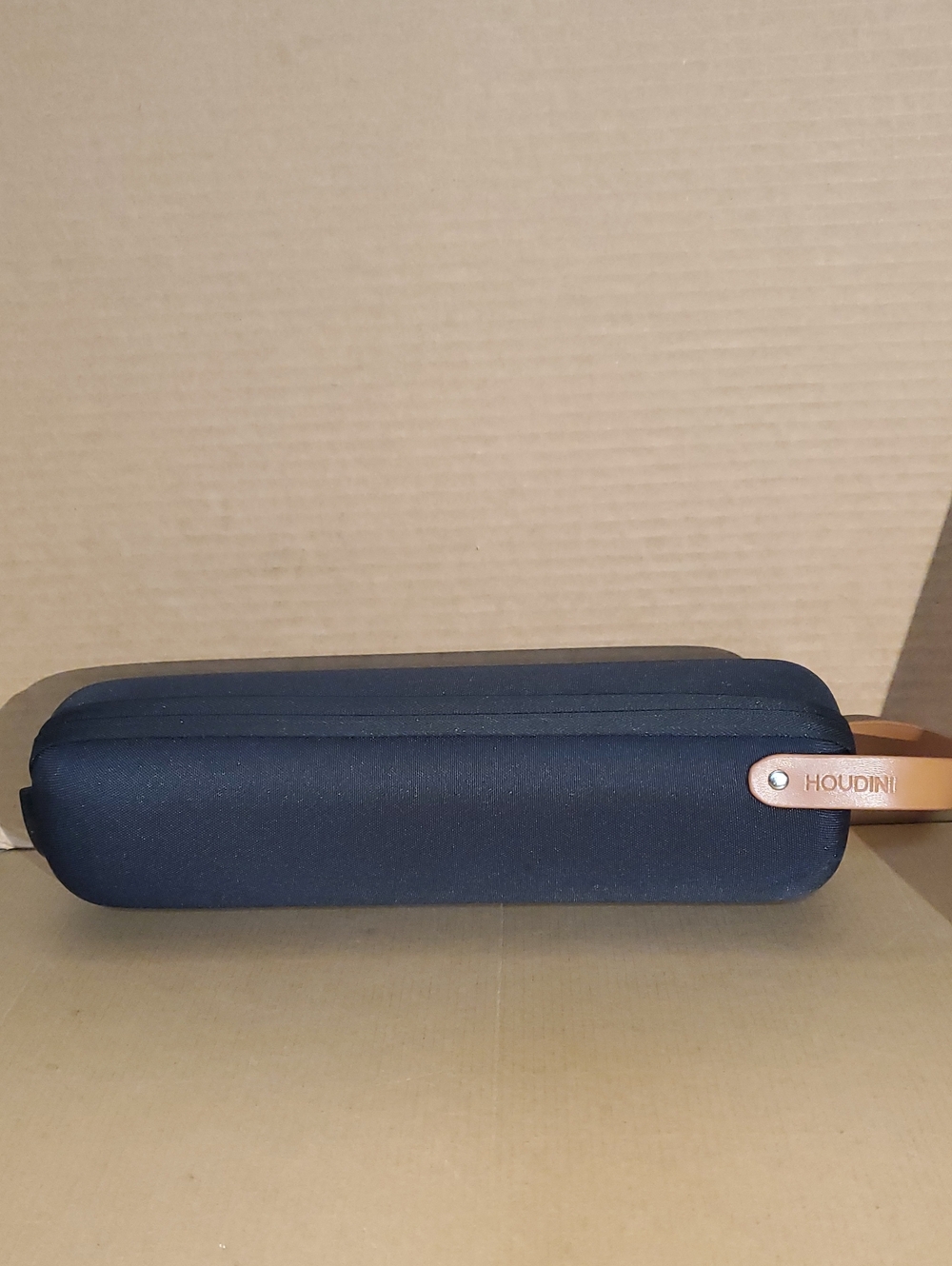 Houdini Wine Bottle Carrier (Like New)
